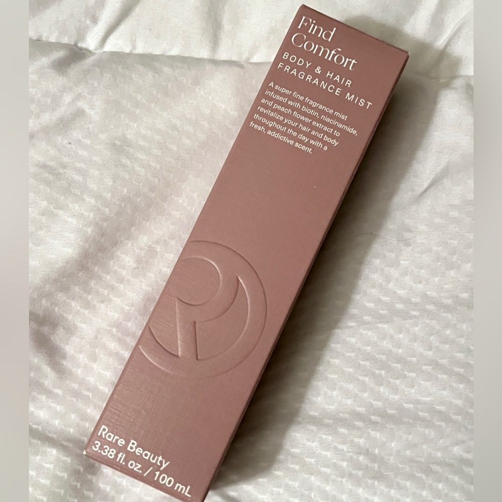 Find Comfort Body & Hair Fragrance Mist with Niacinamide